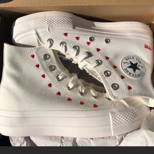 Chuck Taylor All Star Life Platform with Embroidered Hearts
